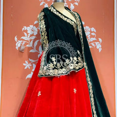 ROYAL VELVET LEHENGA SET Royal Red-Green / Free Size