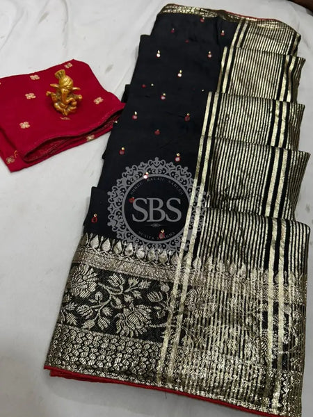 RUSSIAN DOLA SILK SAREE Black / Free Size