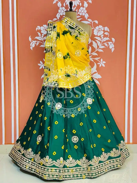 SHIBORI BHANDEJ GOTA PATTI LEHENGA Yellow / Free Size