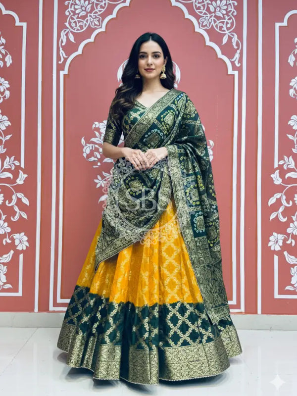 TAFETA SILK 24 KALI GHATCHOLA LEHENGA