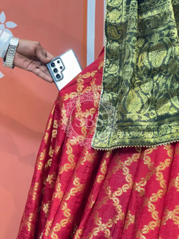 TAFETA SILK 24 KALI GHATCHOLA LEHENGA