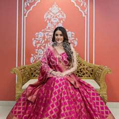 TAFETA SILK 24 KALI GHATCHOLA LEHENGA