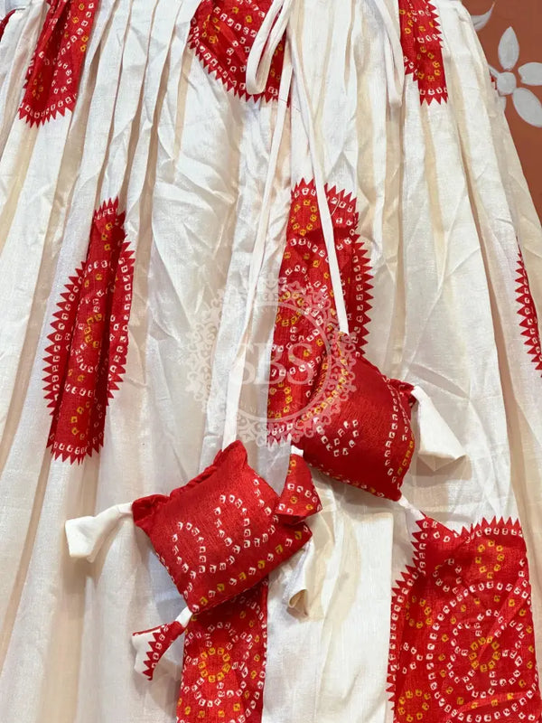 TUSSAR SILK GUJRATI BOOTA LEHENGA
