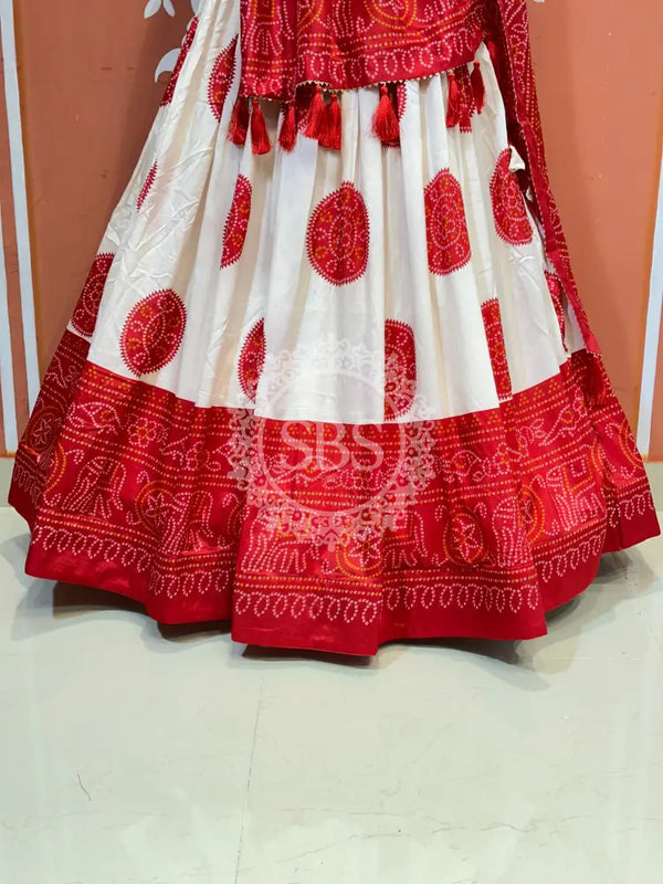 TUSSAR SILK GUJRATI BOOTA LEHENGA