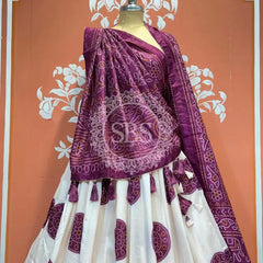 TUSSAR SILK GUJRATI BOOTA LEHENGA