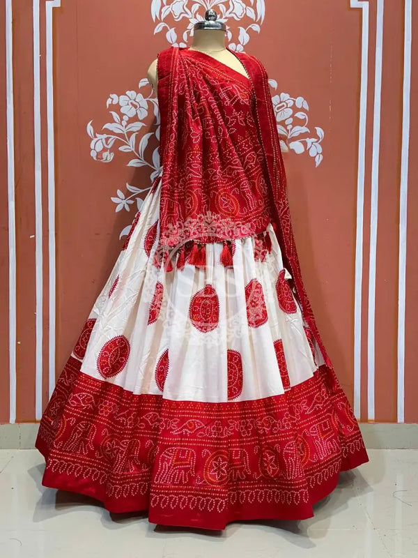 TUSSAR SILK GUJRATI BOOTA LEHENGA