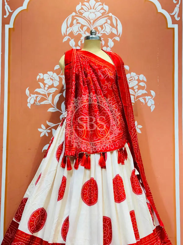 TUSSAR SILK GUJRATI BOOTA LEHENGA