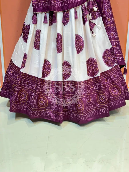 TUSSAR SILK GUJRATI BOOTA LEHENGA