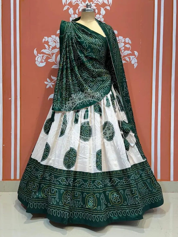 TUSSAR SILK GUJRATI BOOTA LEHENGA Green / Free Size