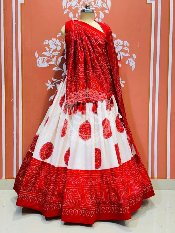 TUSSAR SILK GUJRATI BOOTA LEHENGA Red / Free Size
