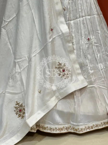 UPADA SILK HANDWORK INDO WESTERN Silver / Free Size